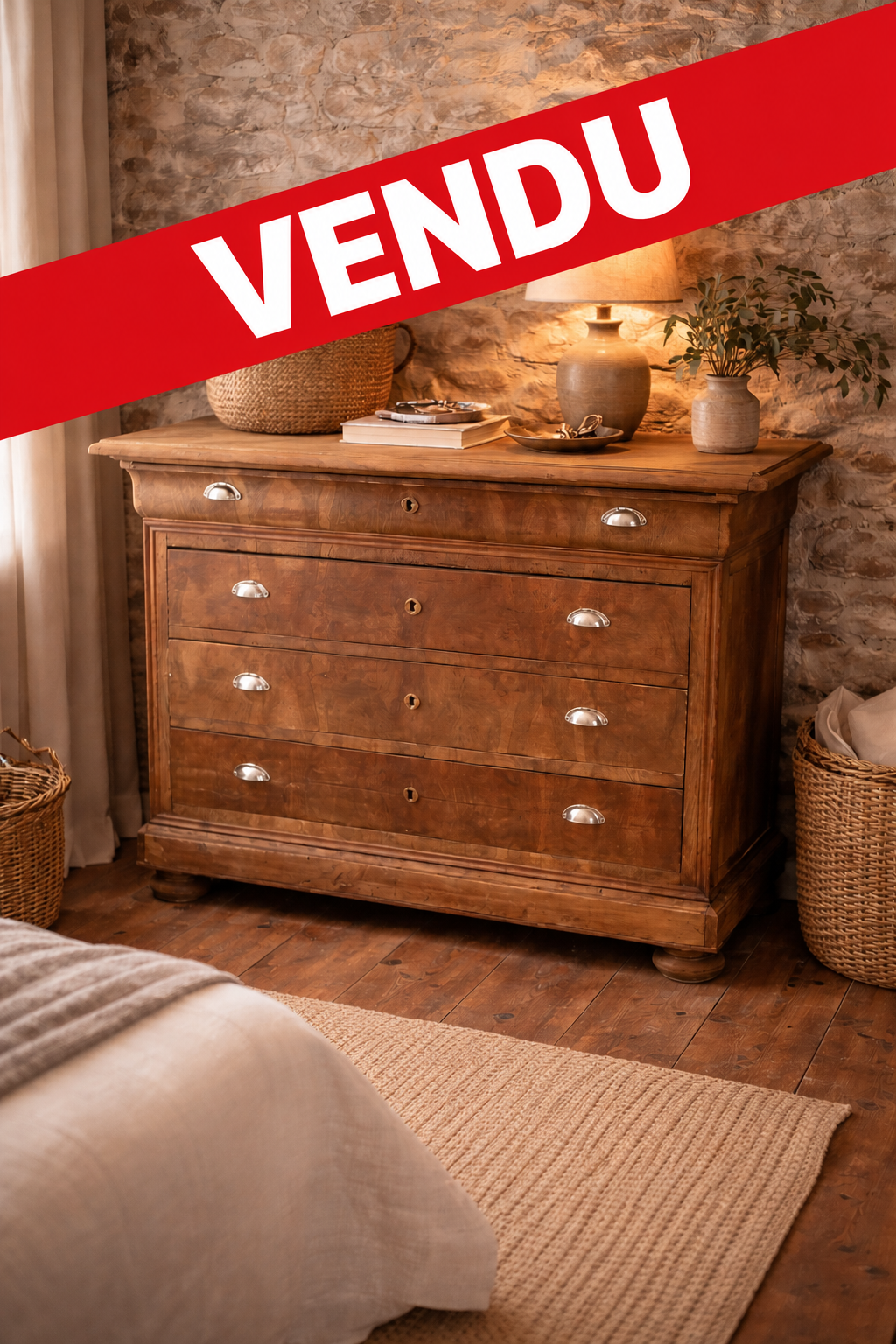 Lire la suite à propos de l’article Commode 4 tiroirs vendu